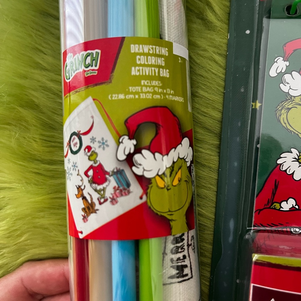The Grinch Activity Set - Picture 2 of 4